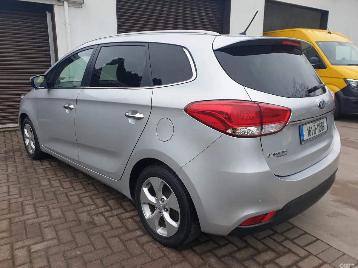 Kia Carens MPV, Diesel, 2016, Silver