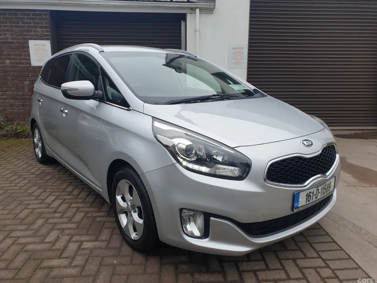 Kia Carens MPV, Diesel, 2016, Silver