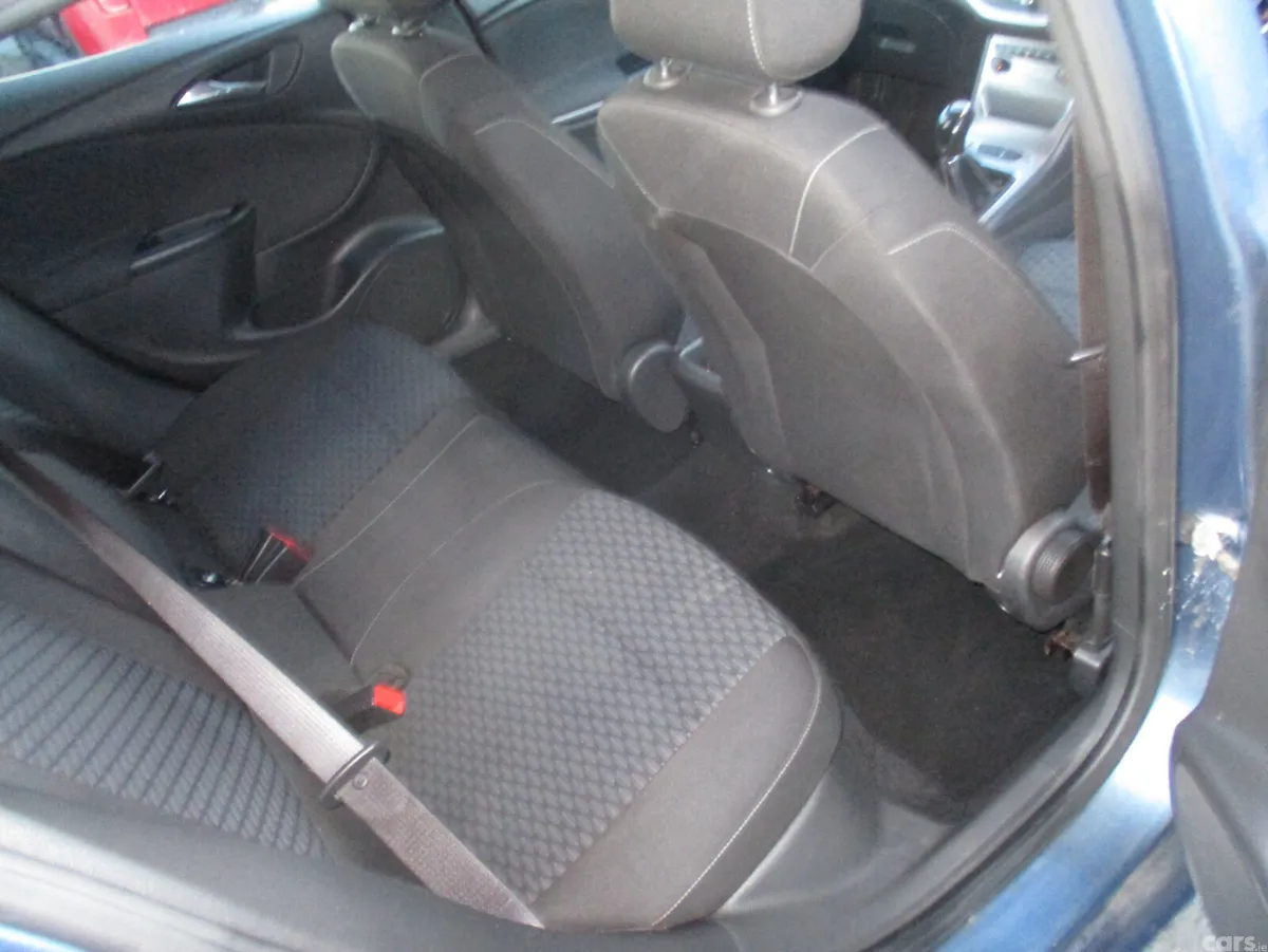 Vauxhall Astra Hatchback, Petrol, 2017, Blue