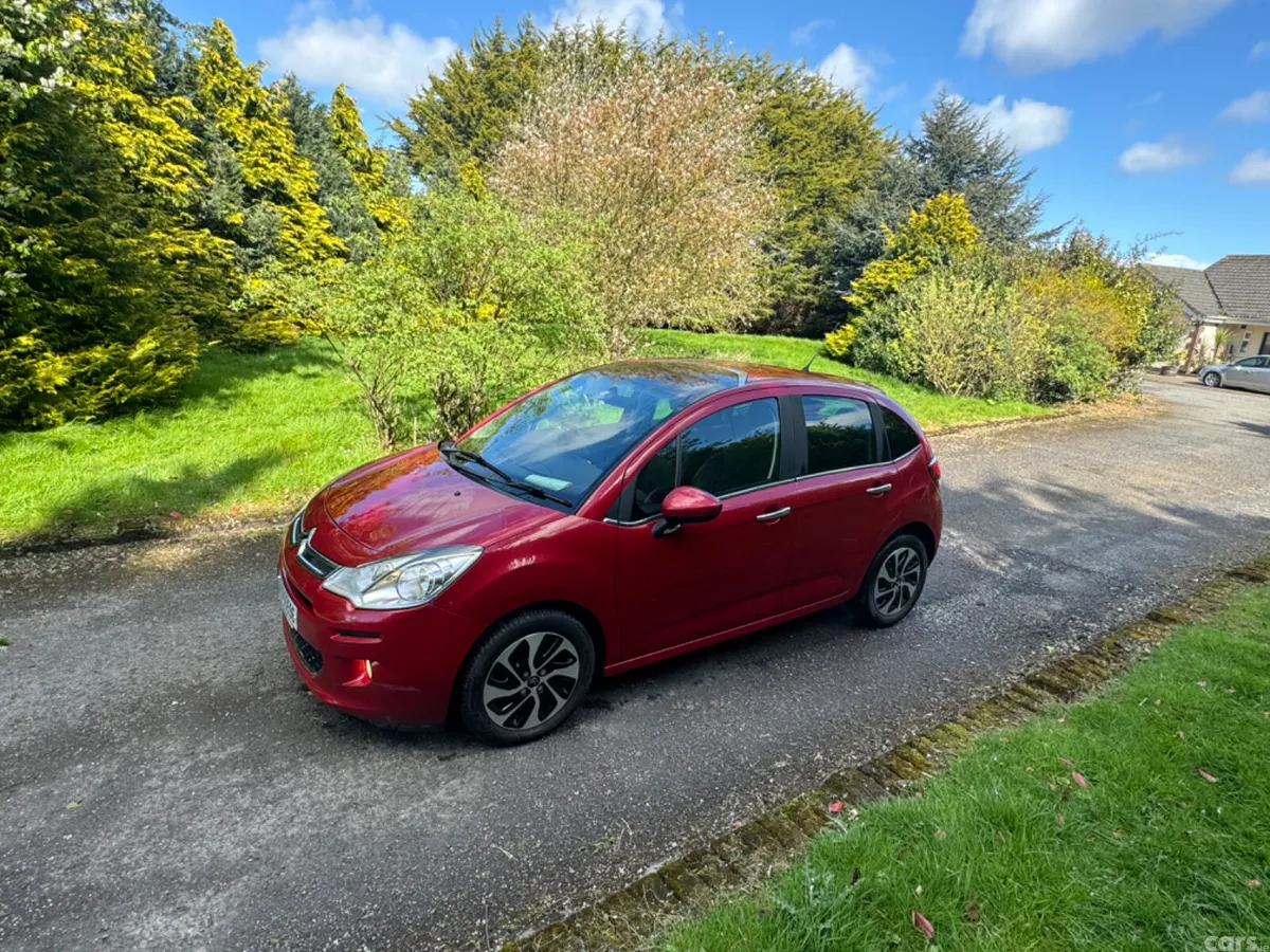 Citroen C3 Hatchback, Petrol, 2016, Red
