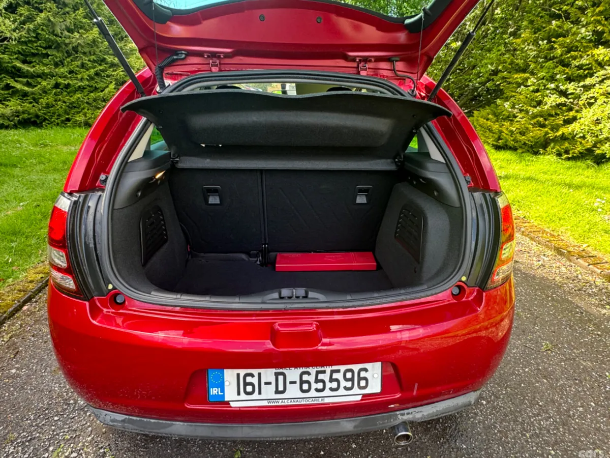 Citroen C3 Hatchback, Petrol, 2016, Red