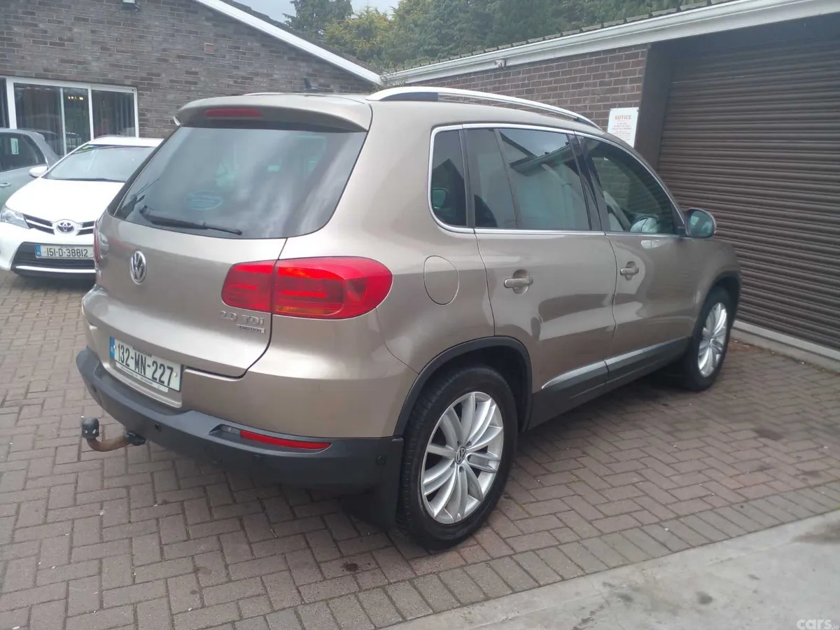 Volkswagen Tiguan SUV, Diesel, 2013, Brown