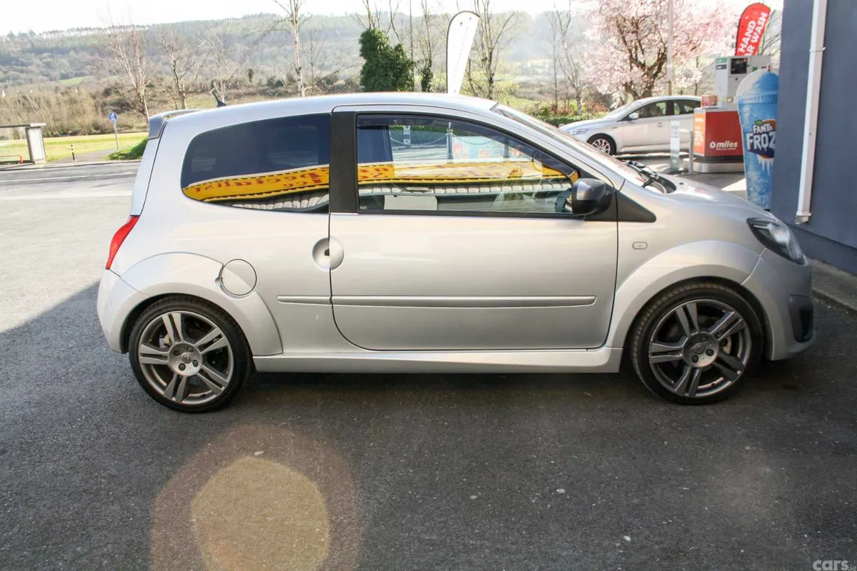 Renault Twingo Hatchback, Petrol, 2012, Silver