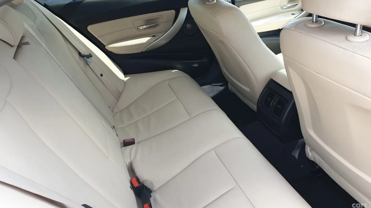BMW 3-Series Saloon, Diesel, 2014, Black