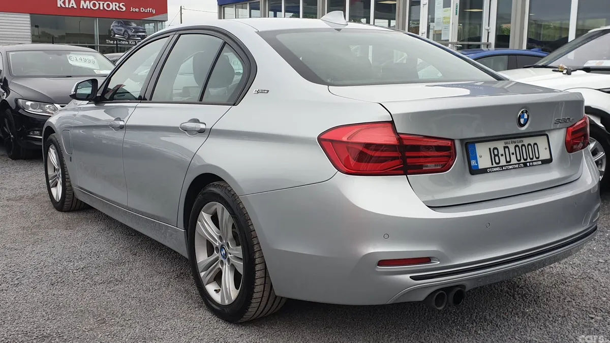 BMW 3-Series Saloon, Petrol Hybrid, 2018, Silver