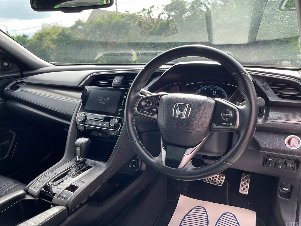 Honda Civic Hatchback, Petrol, 2017, Grey