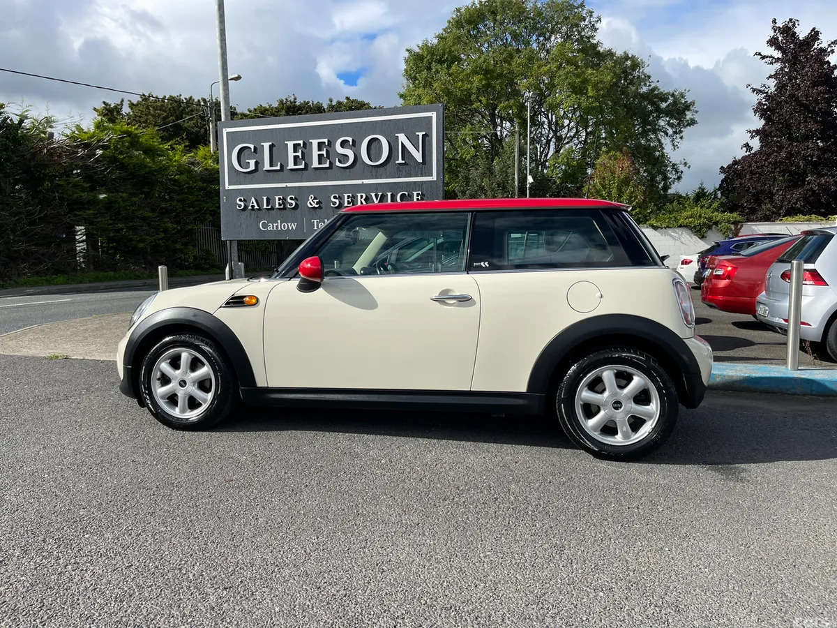 Mini First Hatchback, Petrol, 2014, White