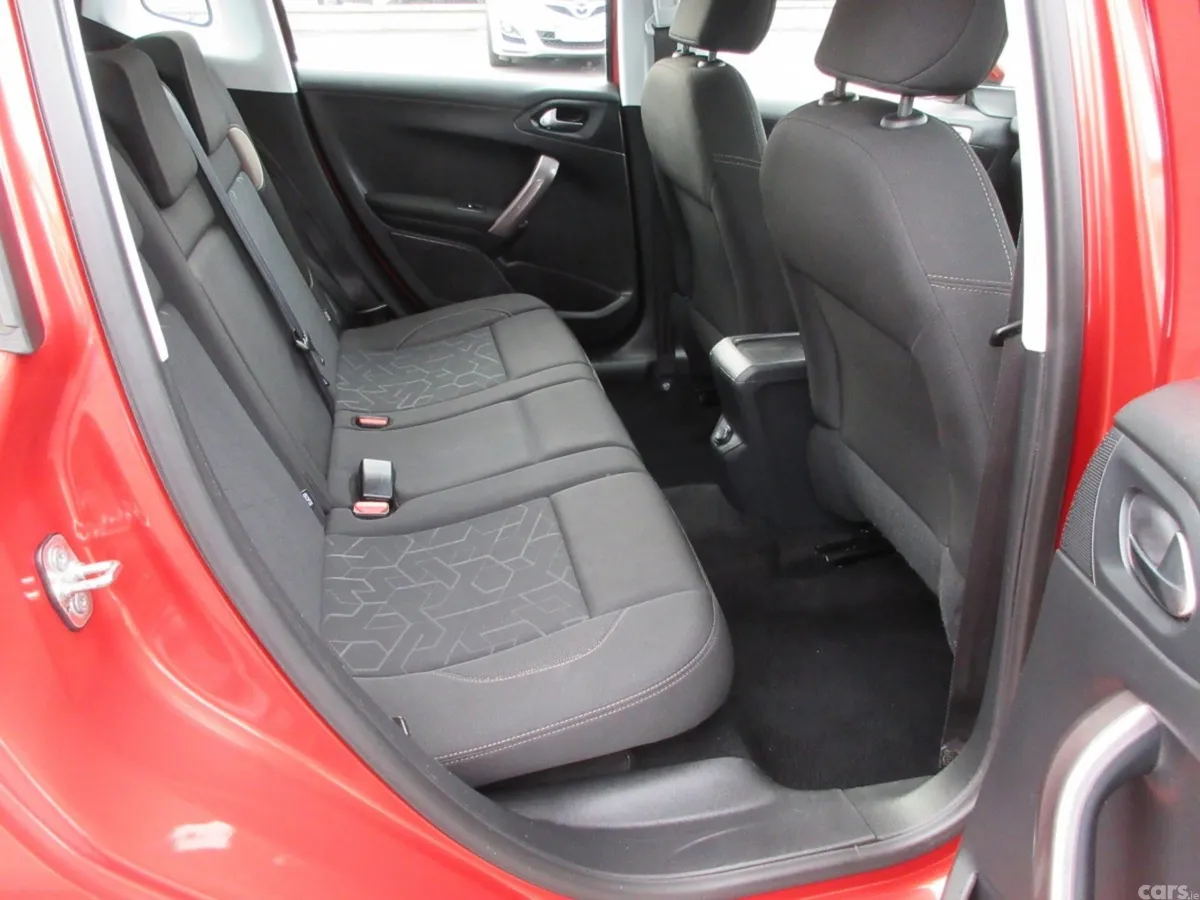 Peugeot 2008 SUV, Diesel, 2016, Red