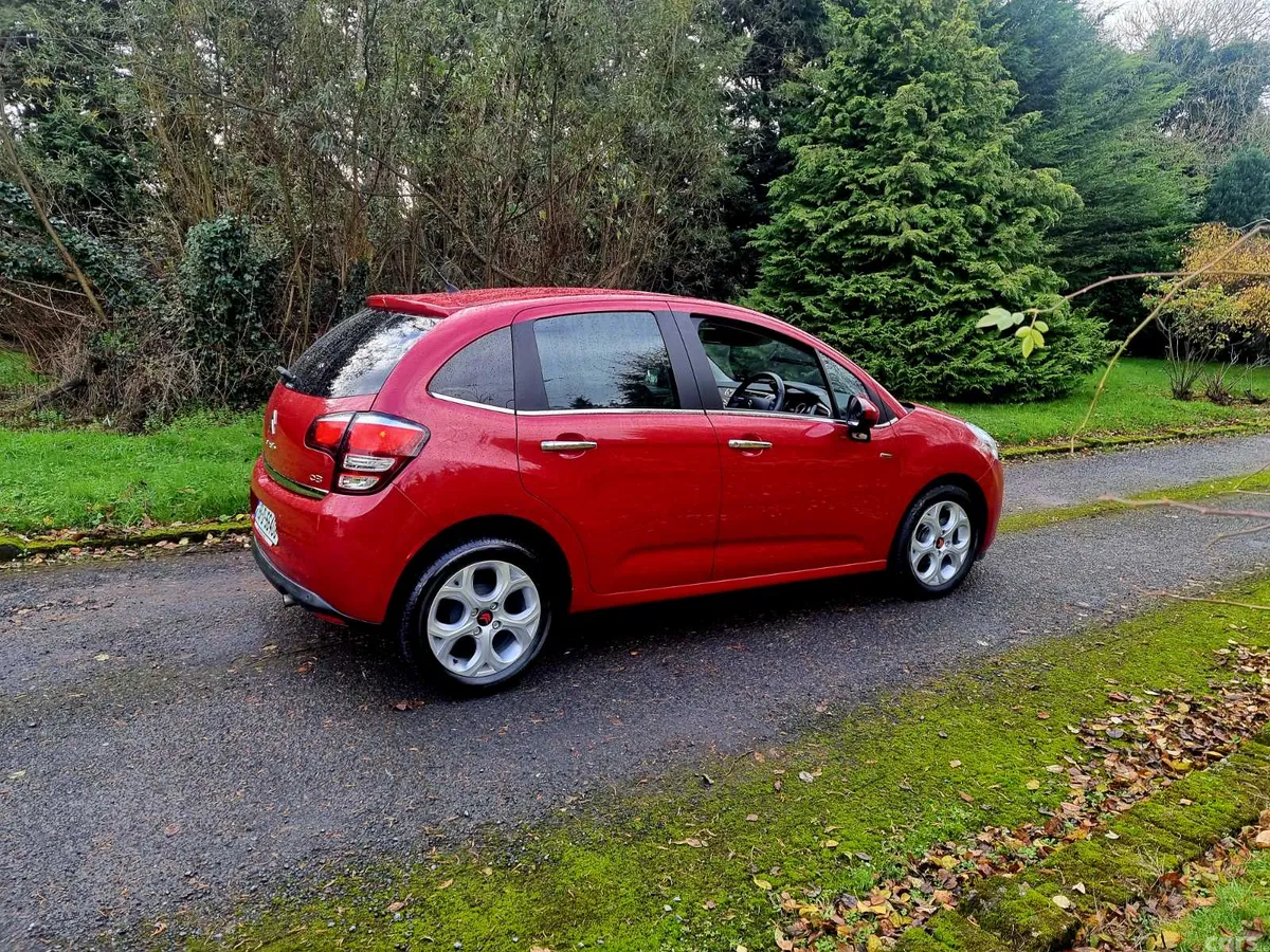 Citroen C3 Hatchback, Petrol, 2015, Red