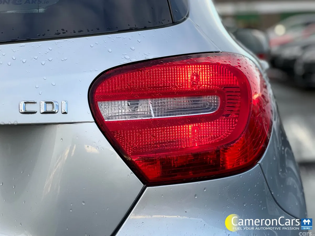 Mercedes-Benz A-Class Hatchback, Diesel, 2015, Silver