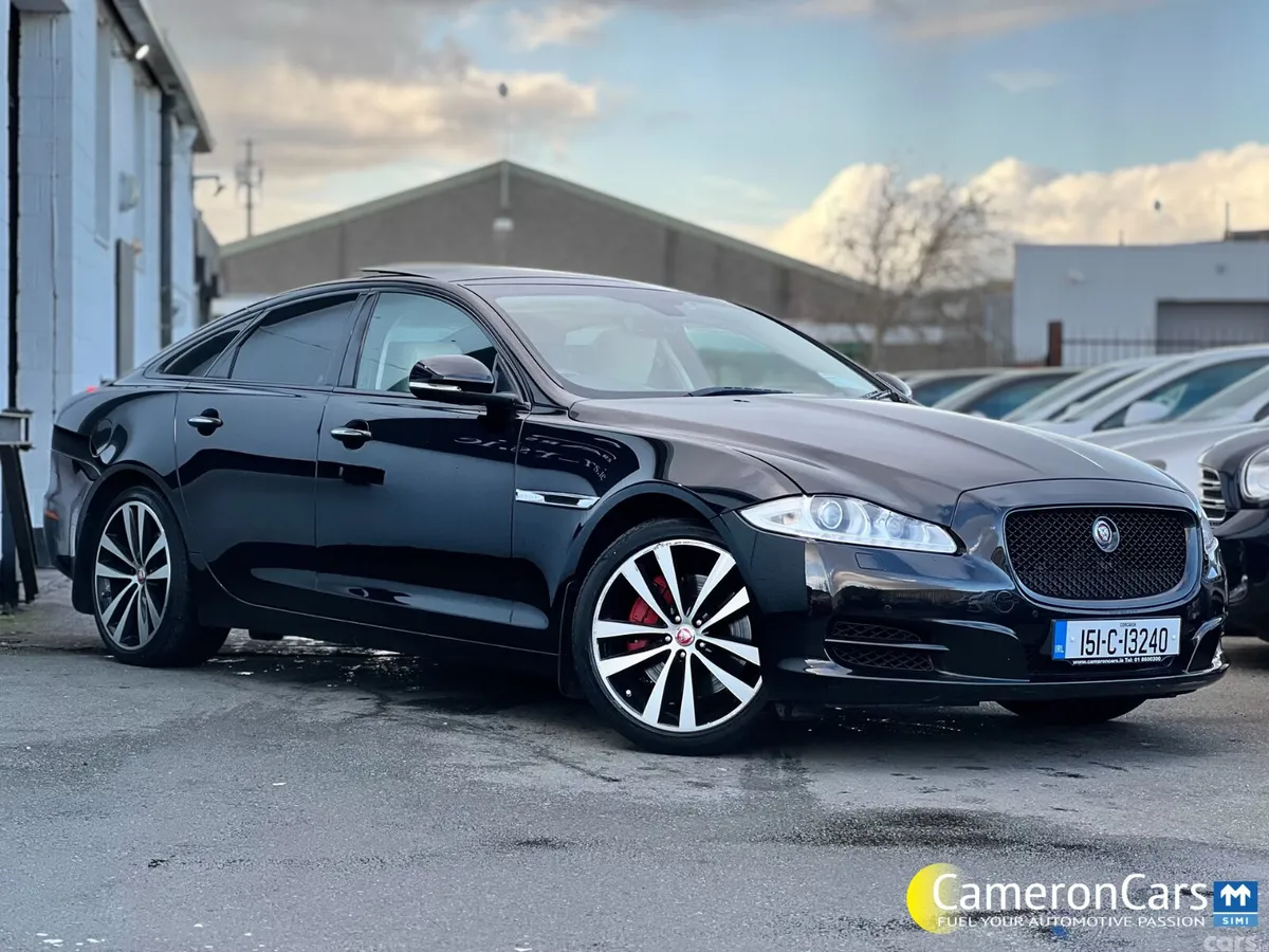 Jaguar XJ Saloon, Diesel, 2015, Black