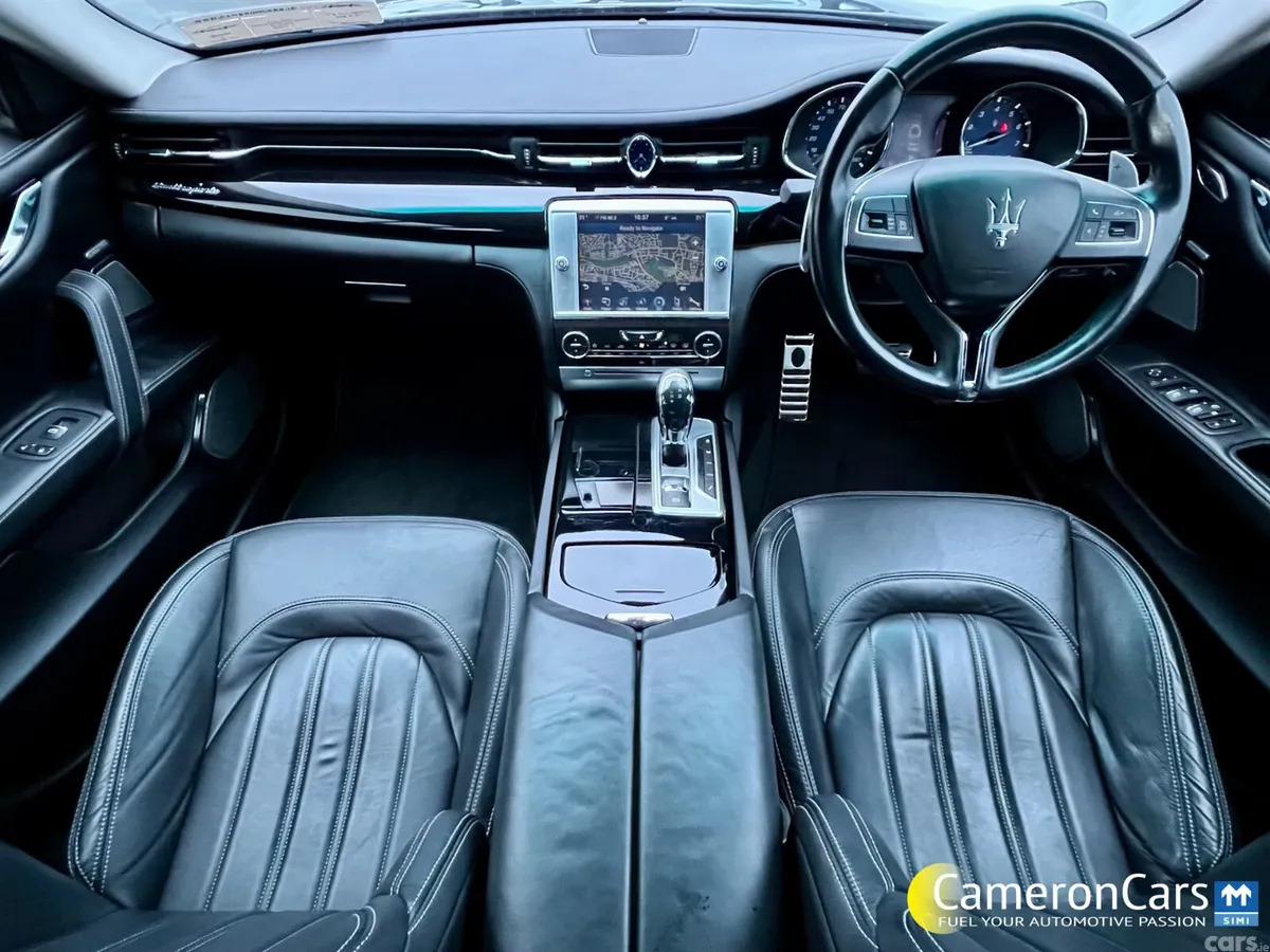 Maserati Quattroporte Saloon, Petrol, 2015, Black