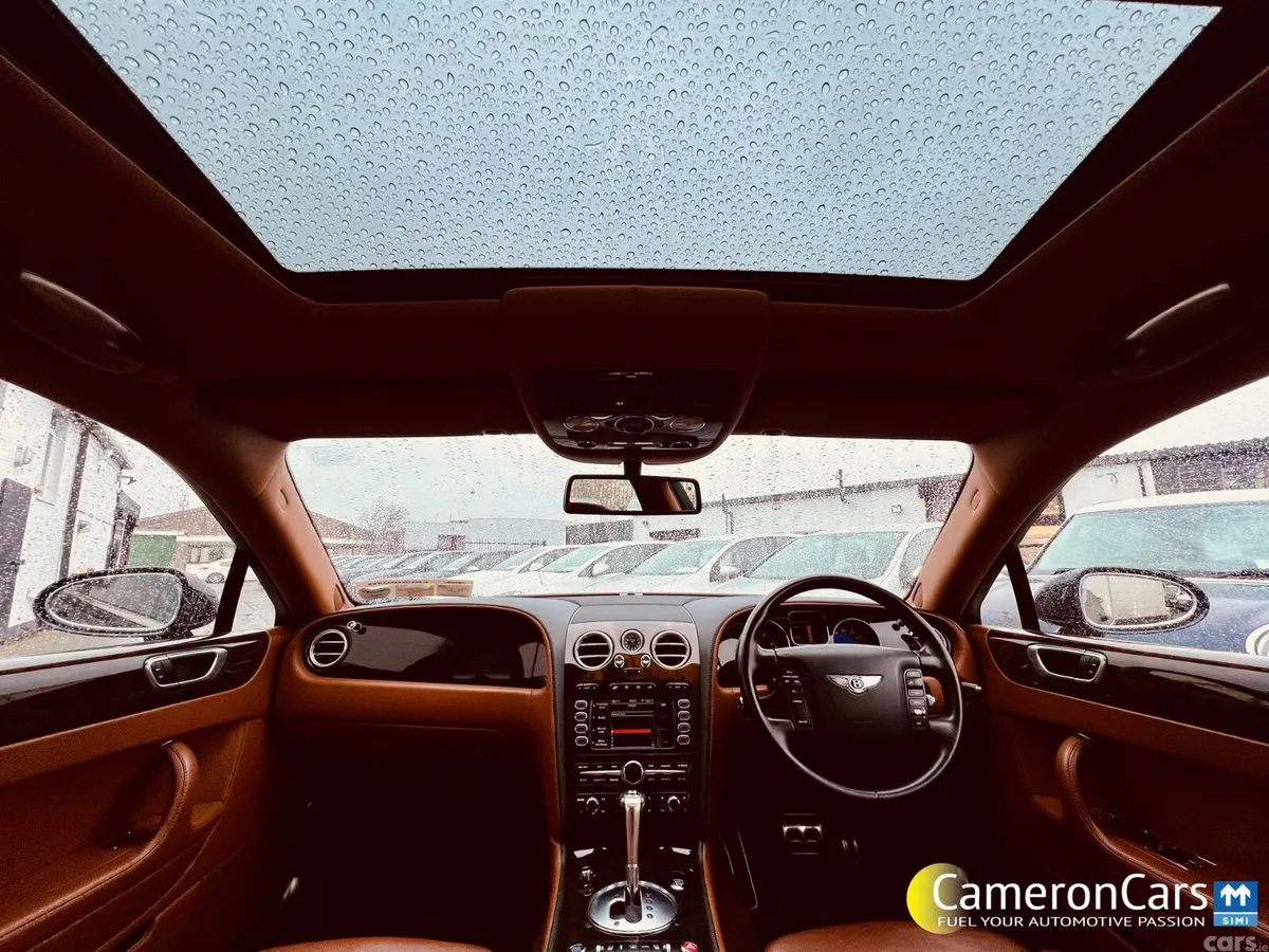 Bentley Flying Spur Saloon, Petrol, 2007, Black