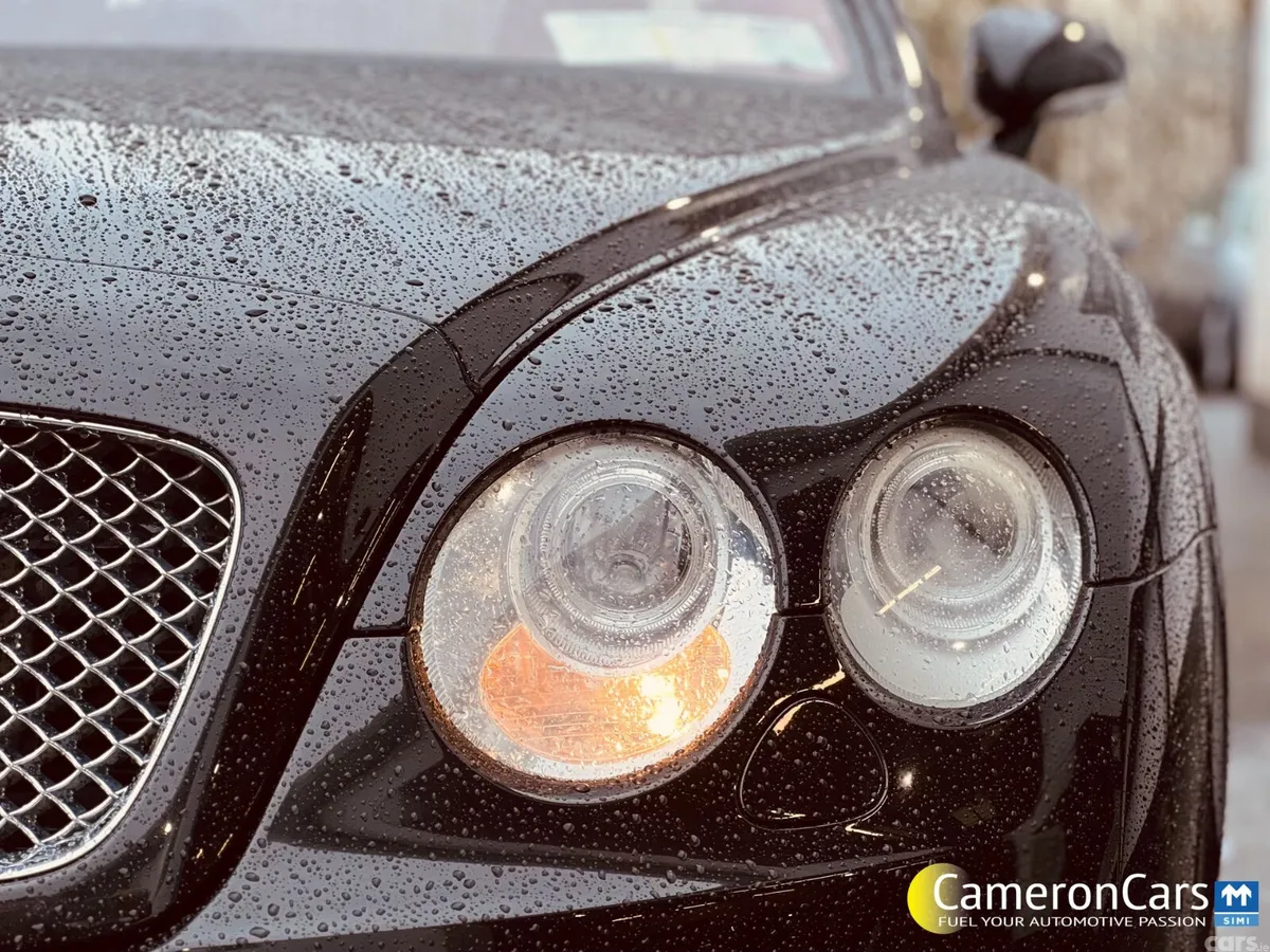 Bentley Flying Spur Saloon, Petrol, 2007, Black