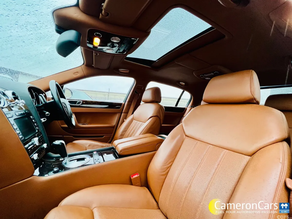 Bentley Flying Spur Saloon, Petrol, 2007, Black