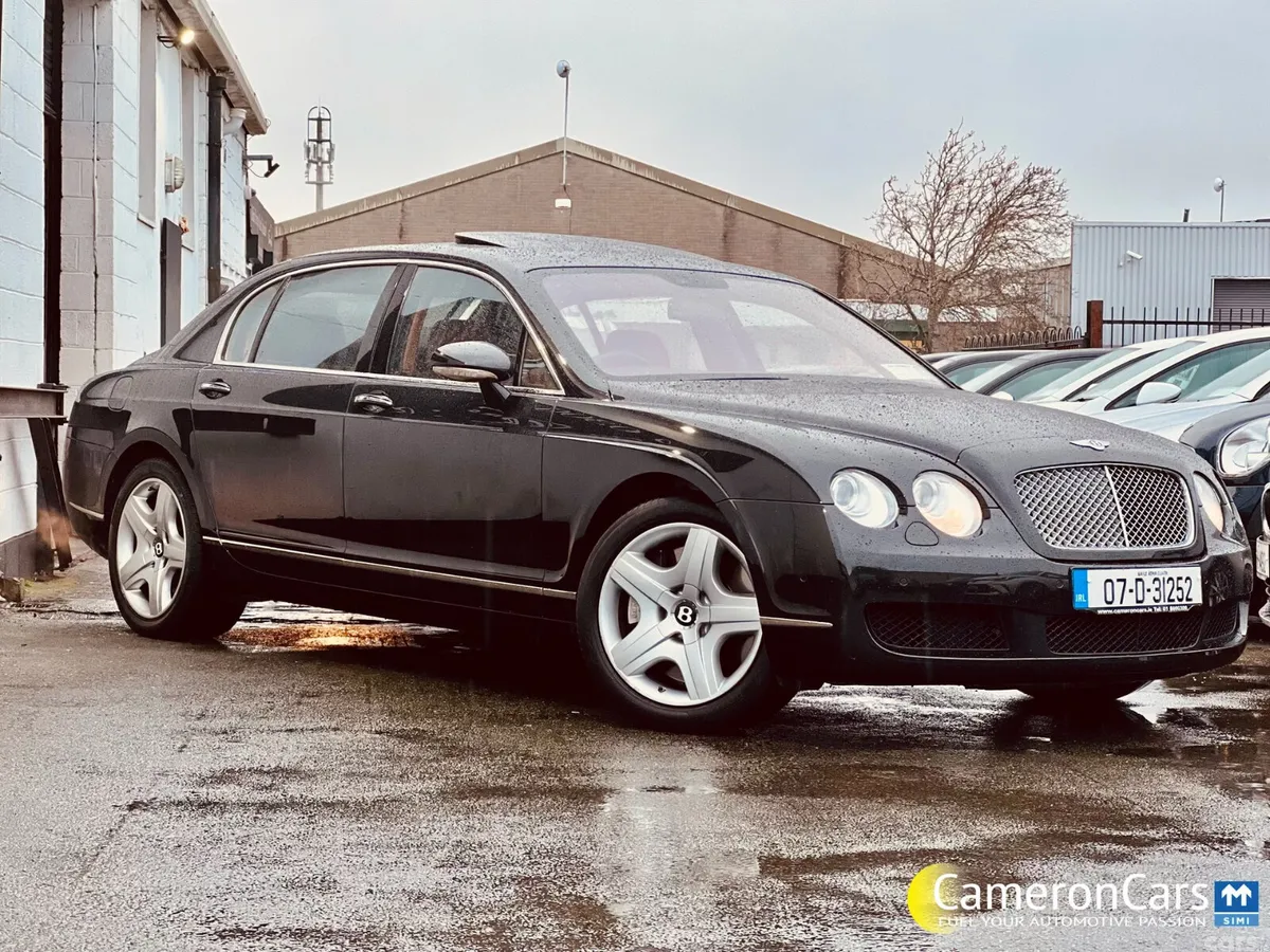 Bentley Flying Spur Saloon, Petrol, 2007, Black
