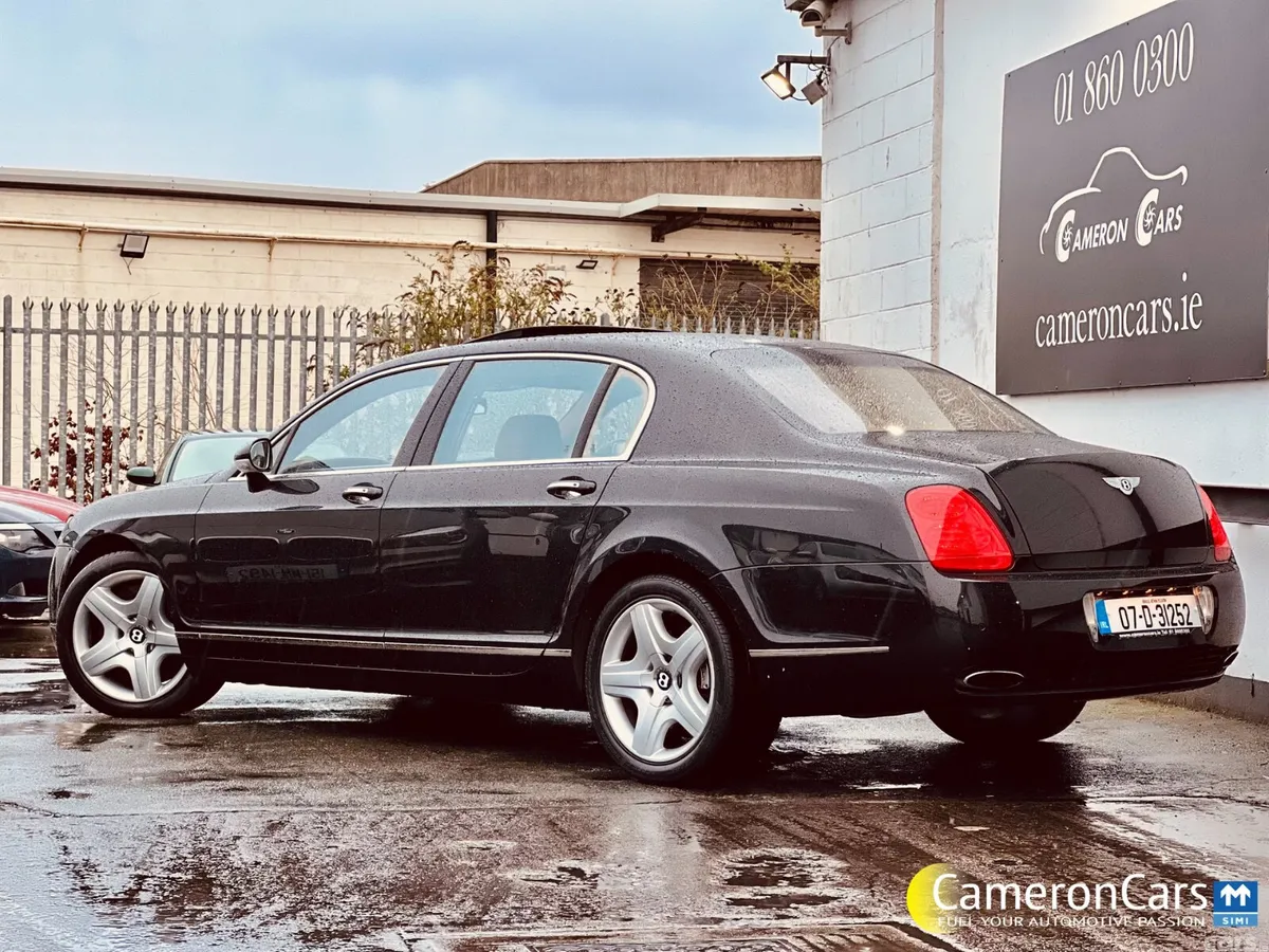 Bentley Flying Spur Saloon, Petrol, 2007, Black