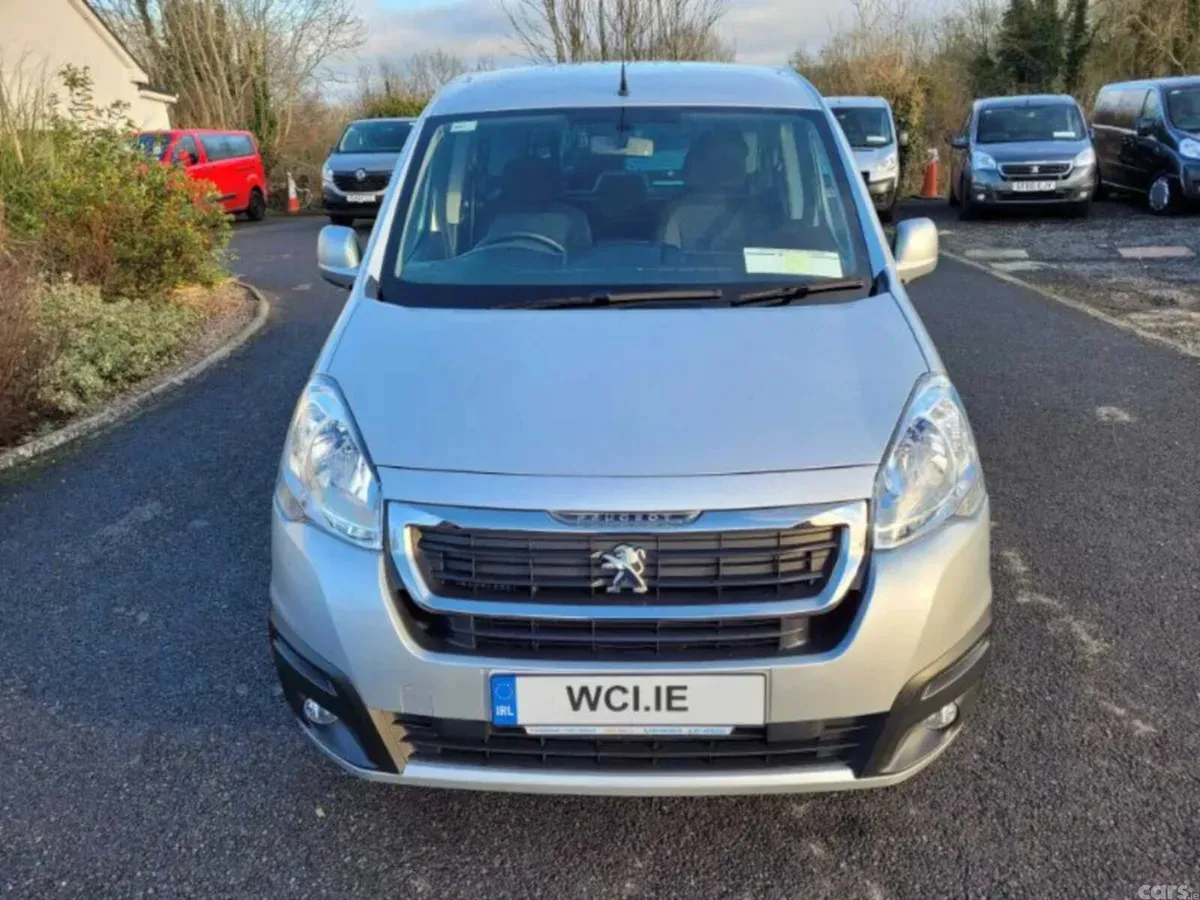 Peugeot Partner MPV, Diesel, 2017, Silver