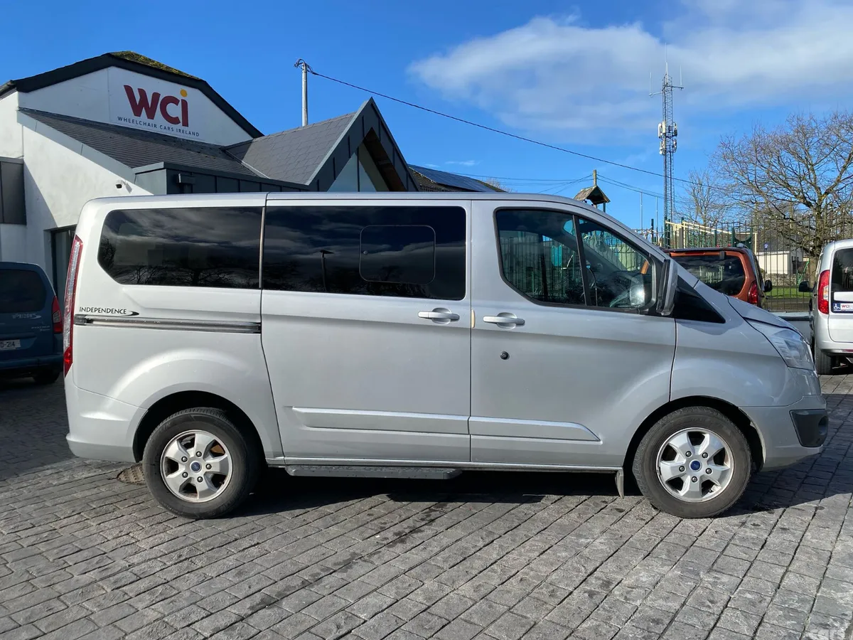 Ford Tourneo MPV, Diesel, 2017, Silver