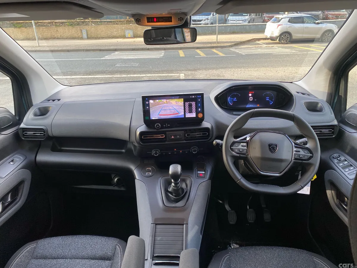 Peugeot Rifter MPV, Diesel, 2026, Blue
