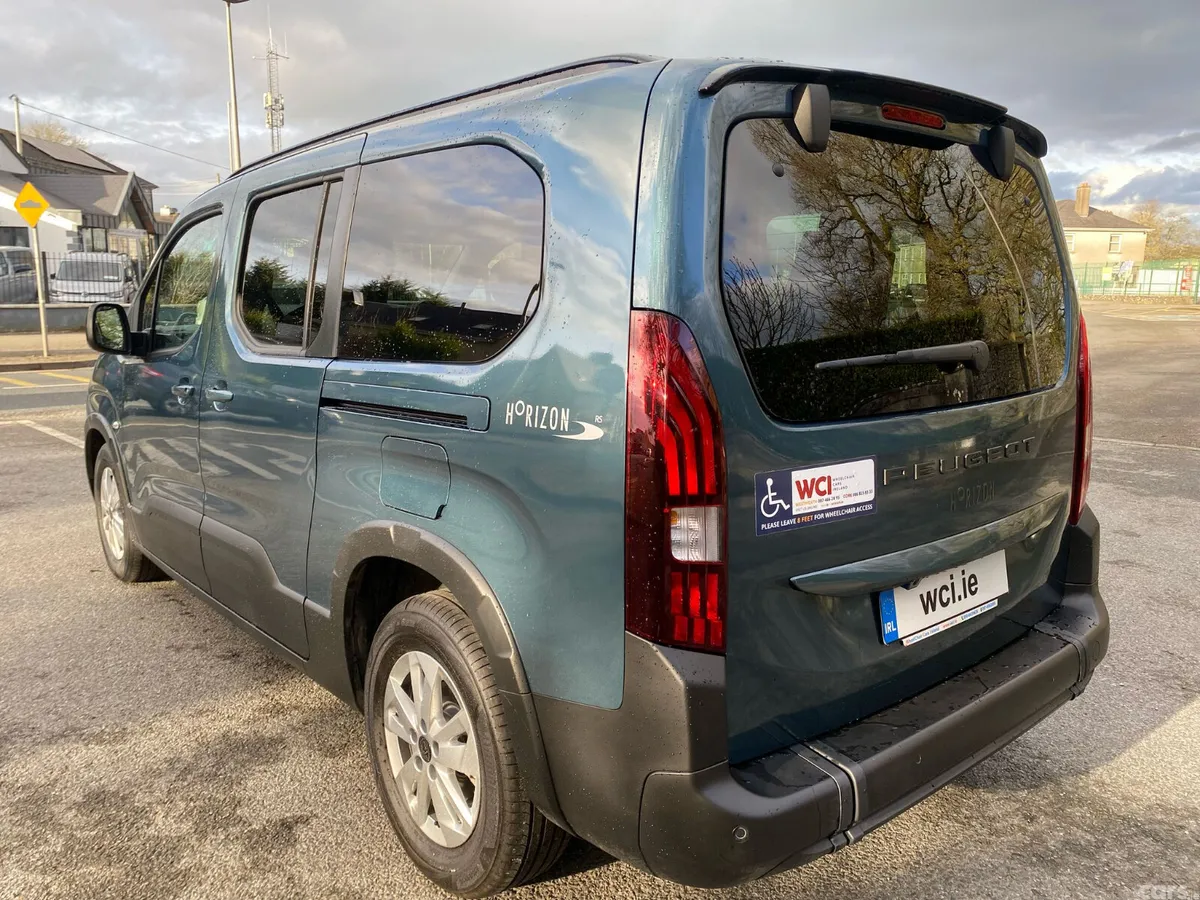 Peugeot Rifter MPV, Diesel, 2026, Blue