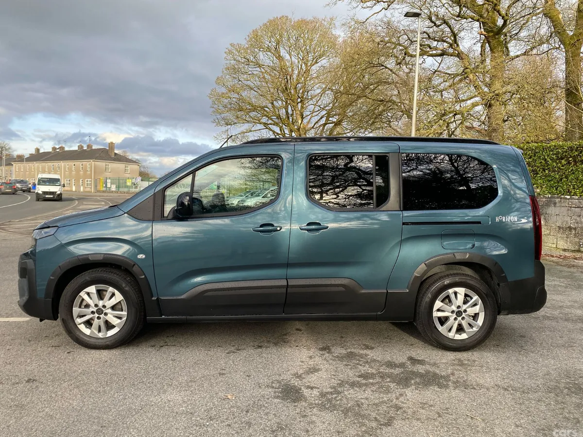 Peugeot Rifter MPV, Diesel, 2026, Blue