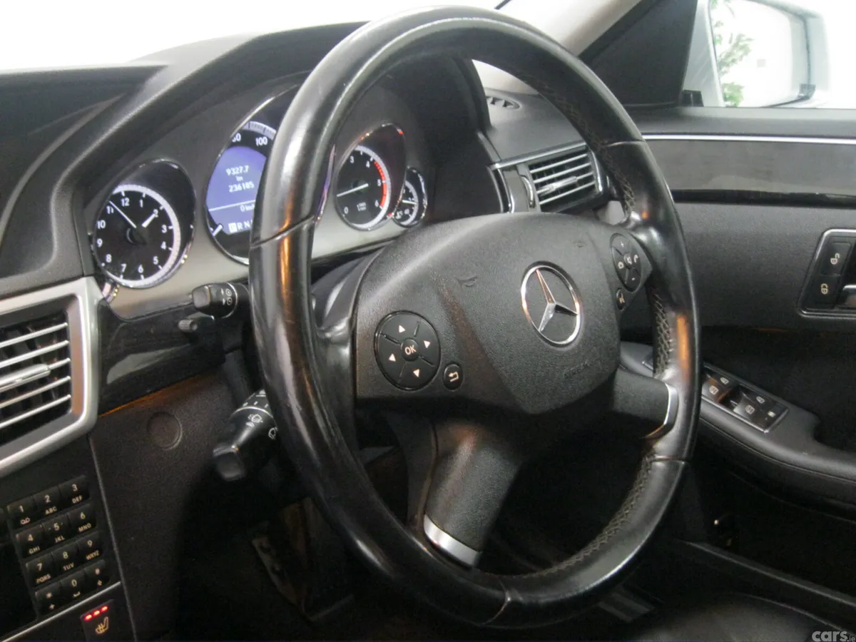 Mercedes-Benz E-Class Saloon, Diesel, 2011, Silver