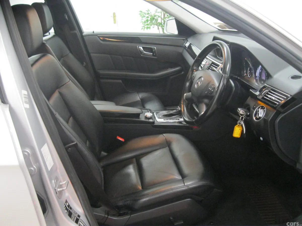 Mercedes-Benz E-Class Saloon, Diesel, 2011, Silver