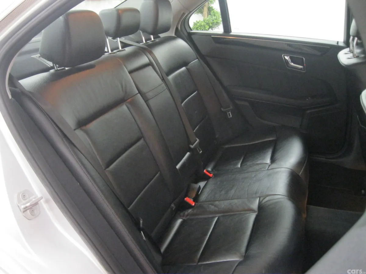 Mercedes-Benz E-Class Saloon, Diesel, 2011, Silver
