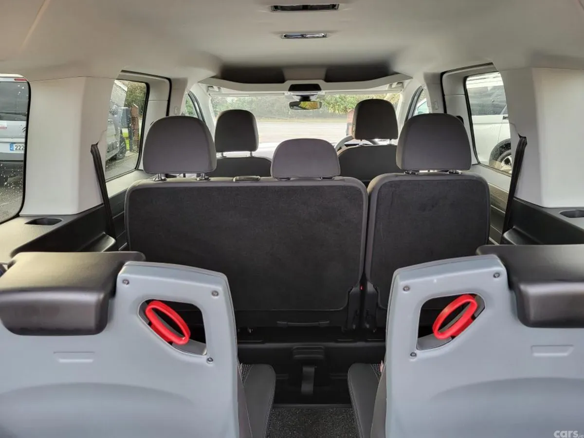 Ford Tourneo Connect MPV, Diesel, 2026, Silver