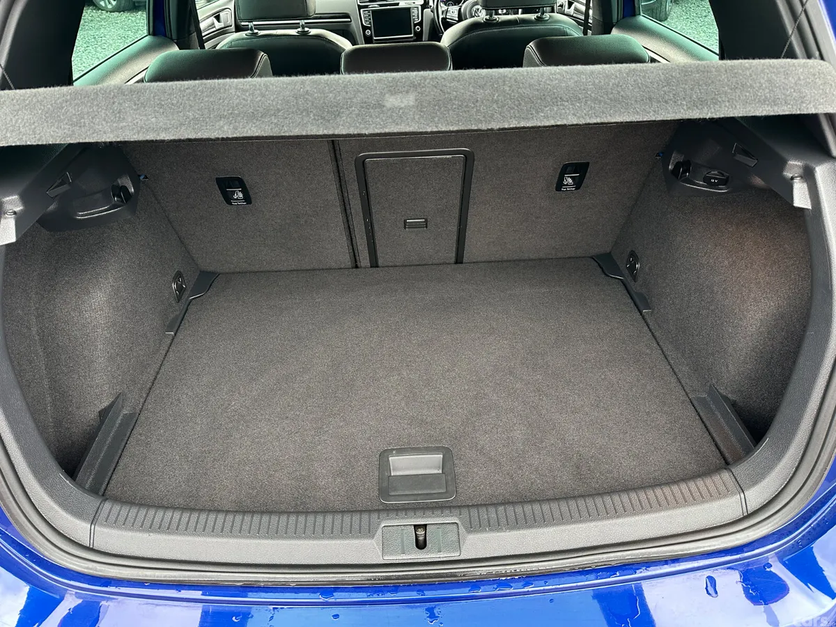 Volkswagen Golf Hatchback, Petrol, 2016, Blue