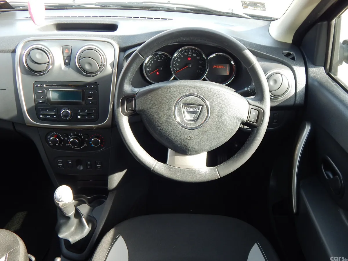 Dacia Sandero Stepway Hatchback, Diesel, 2014, Black