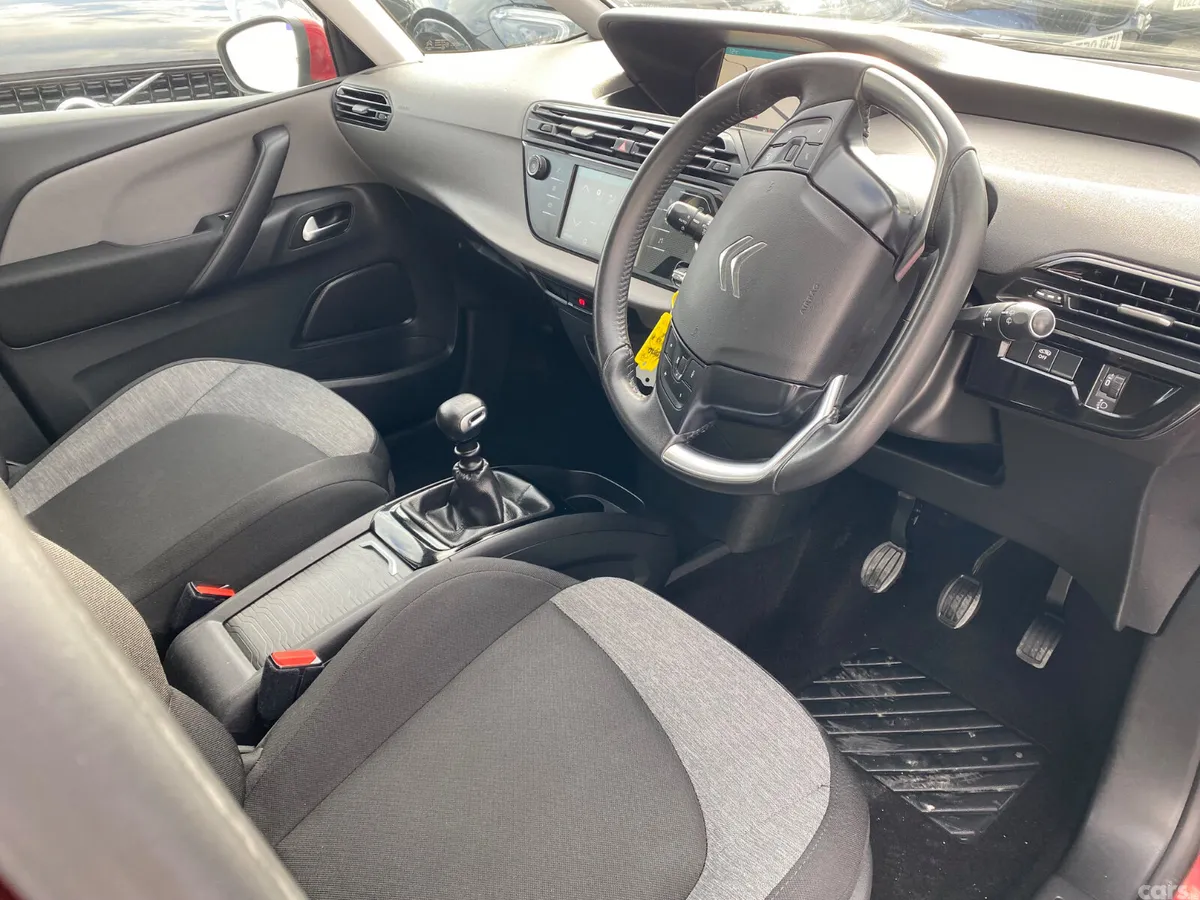 Citroen Grand C4 Spacetourer MPV, Diesel, 2021, Red