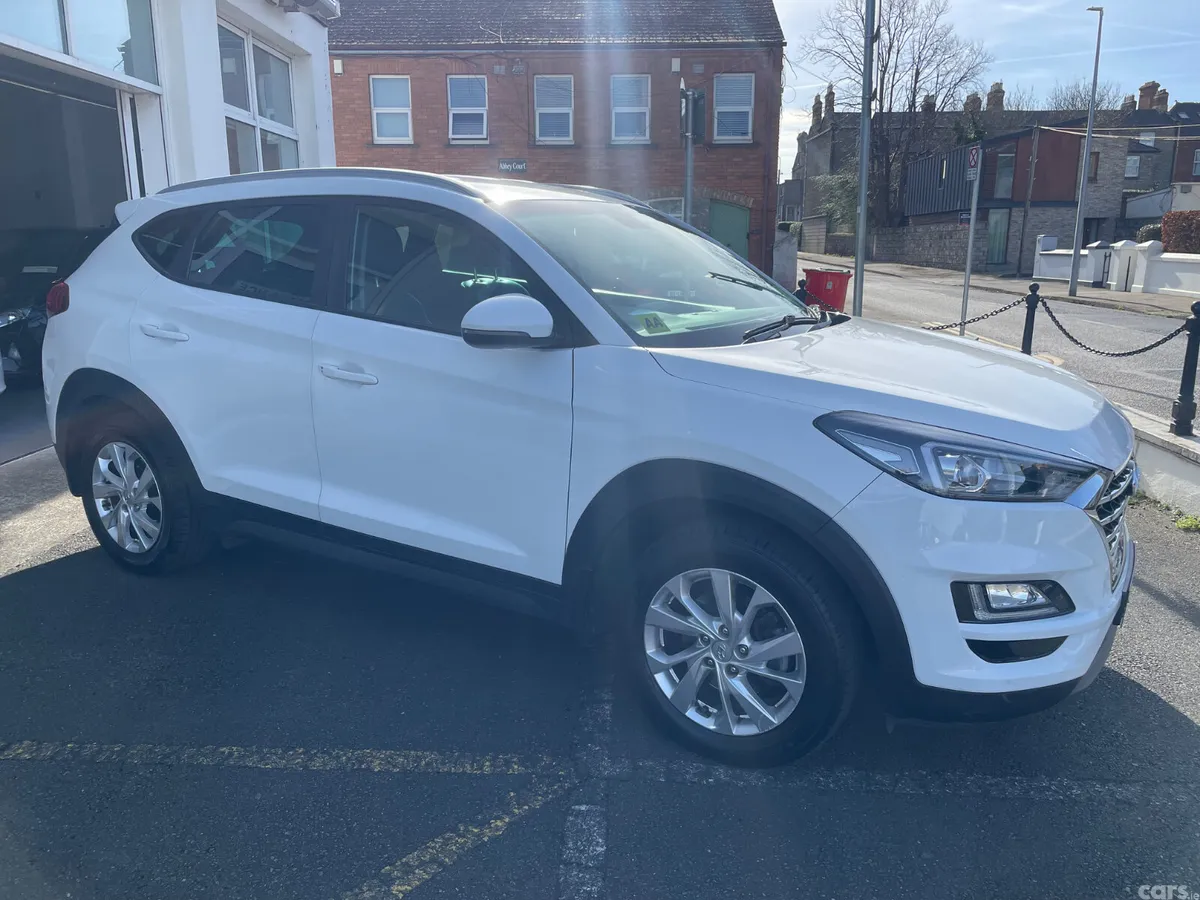 Hyundai Tucson SUV, Diesel, 2019, White