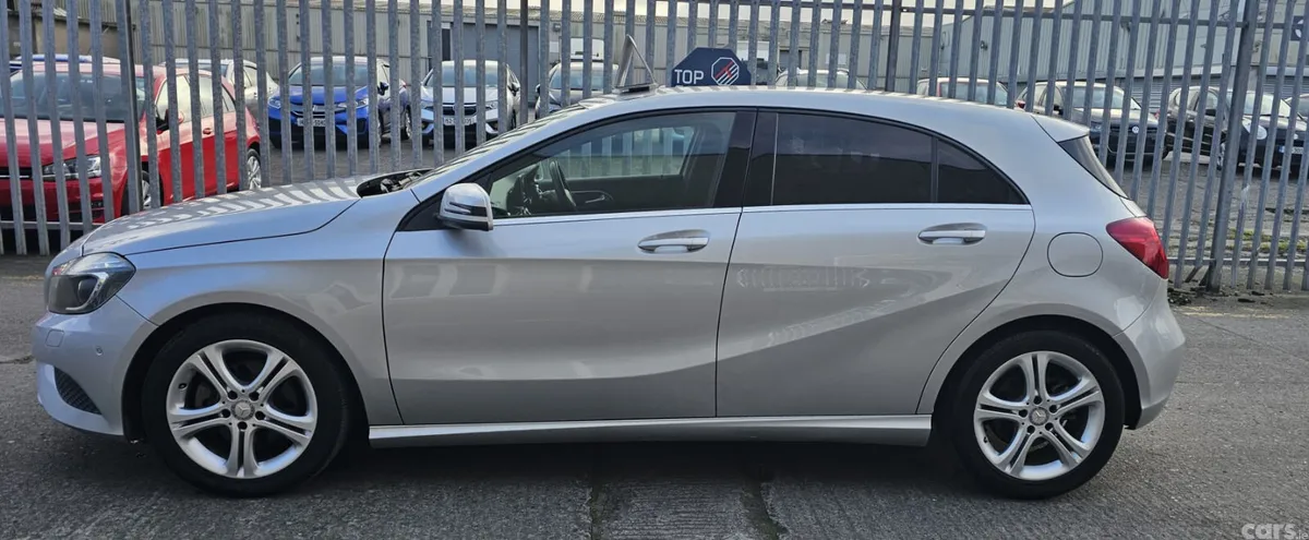 Mercedes-Benz A-Class Hatchback, Petrol, 2015, Silver