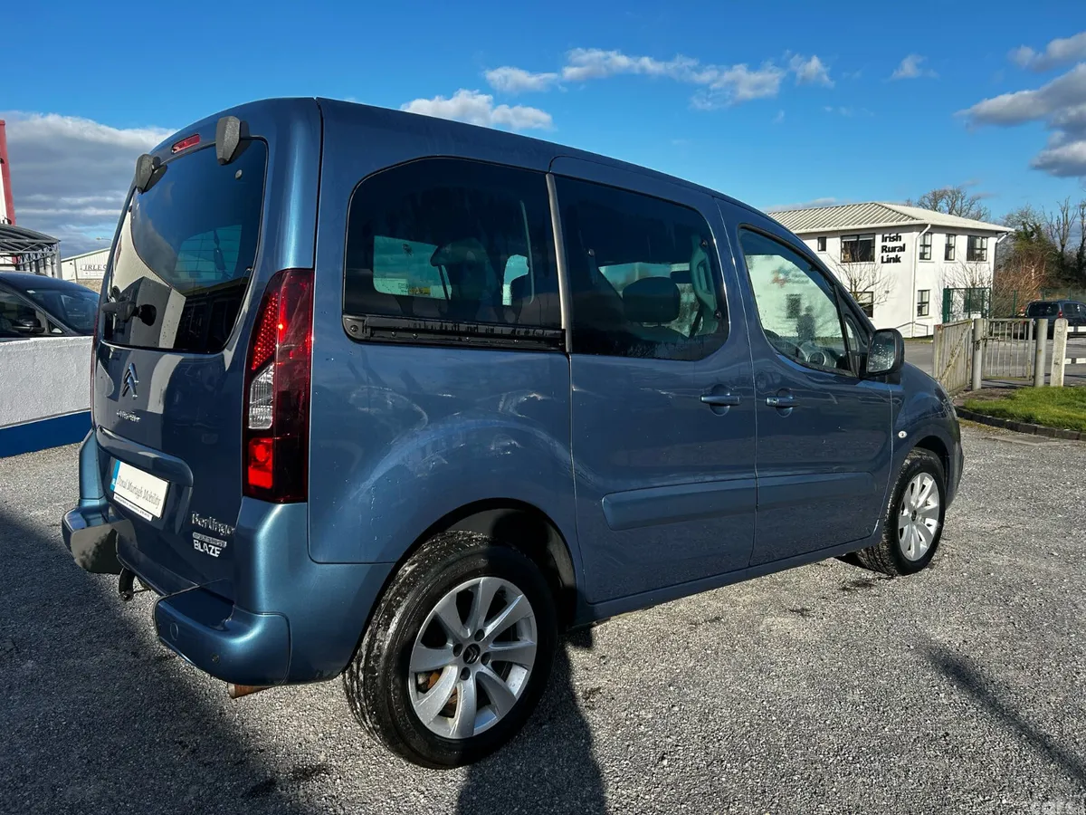Citroen Berlingo Multispace MPV, Diesel, 2018, Blue