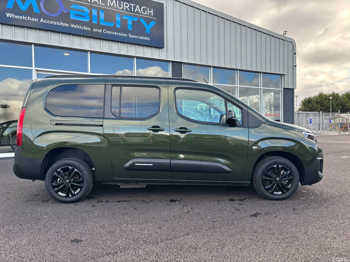Citroen Berlingo MPV, Diesel, 2027, Green