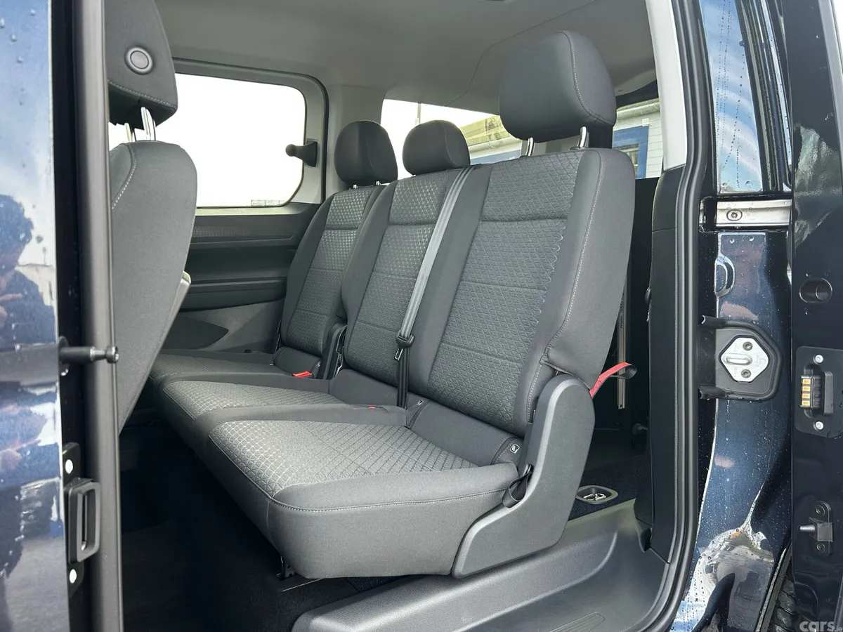 Ford Tourneo Connect MPV, Diesel, 2027, Blue
