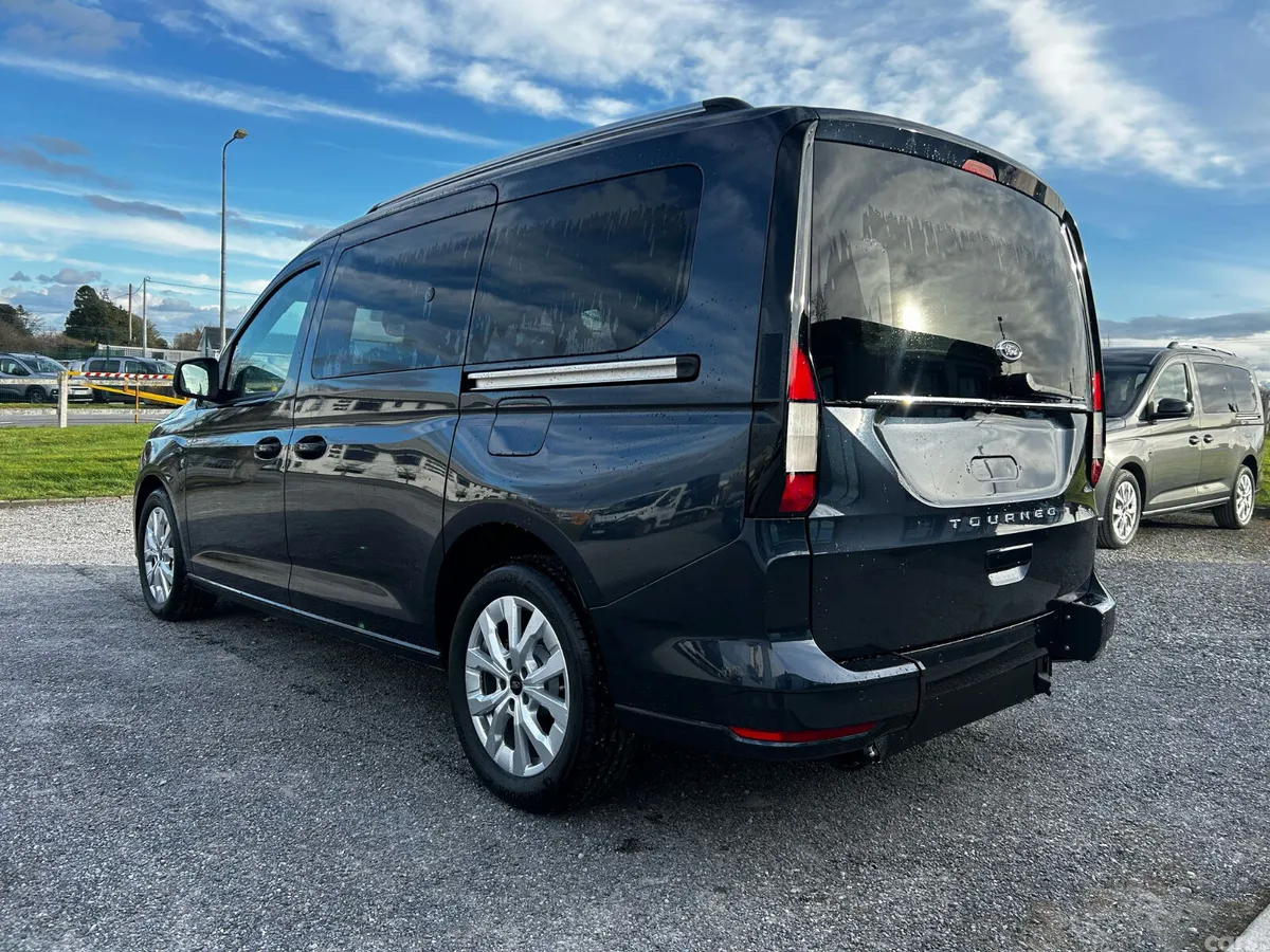 Ford Tourneo Connect MPV, Diesel, 2027, Blue