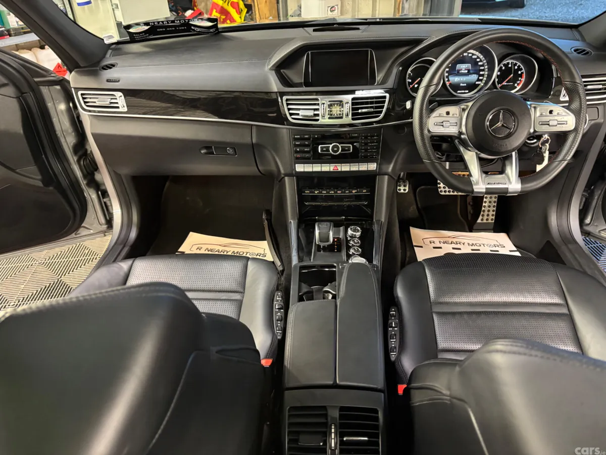 Mercedes-Benz E-Class Saloon, Petrol, 2014, Silver