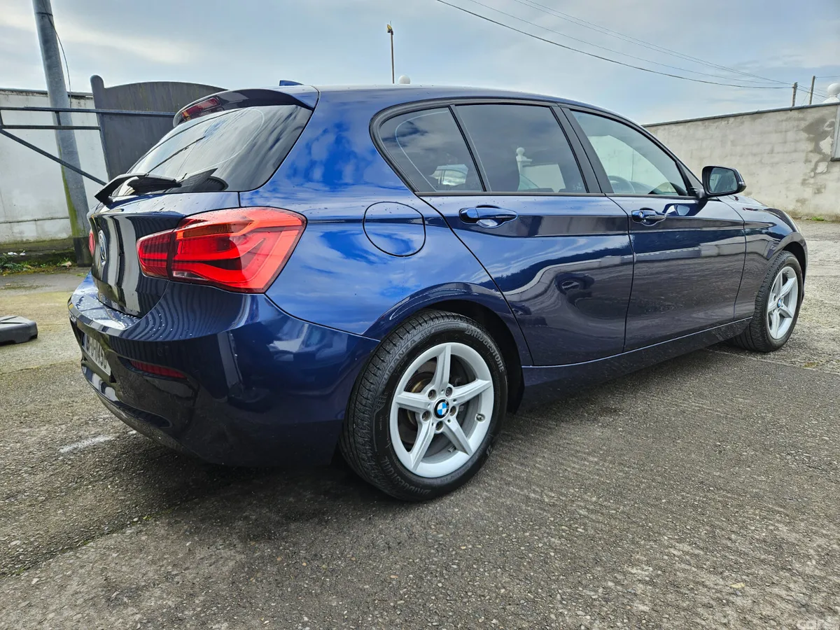 BMW 1-Series Hatchback, Diesel, 2019, Blue