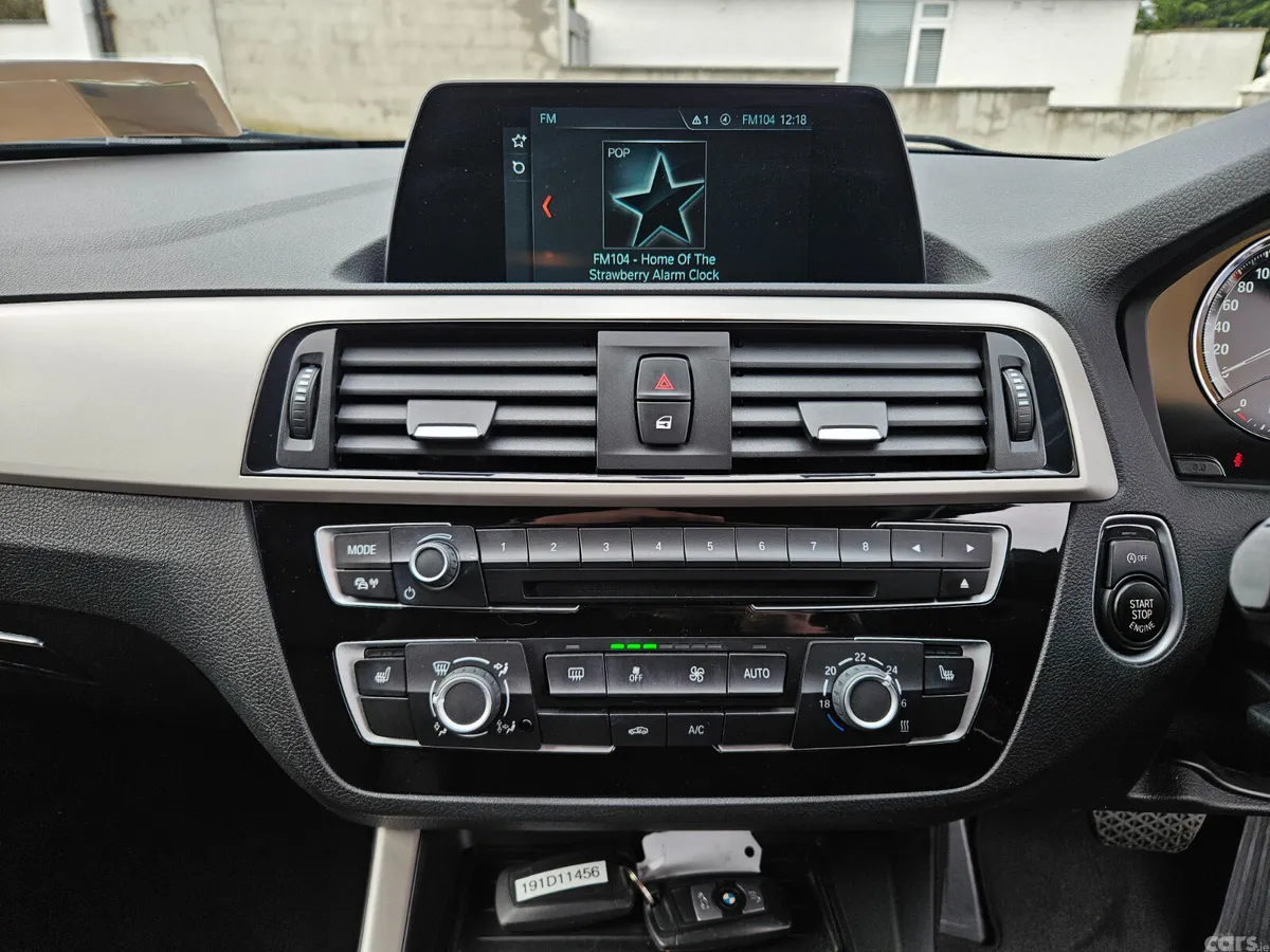 BMW 1-Series Hatchback, Diesel, 2019, Blue