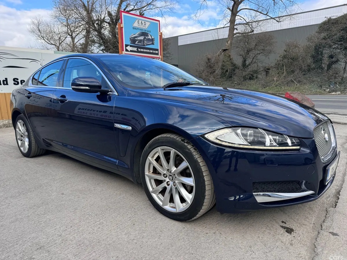 Jaguar XF Saloon, Diesel, 2013, Blue