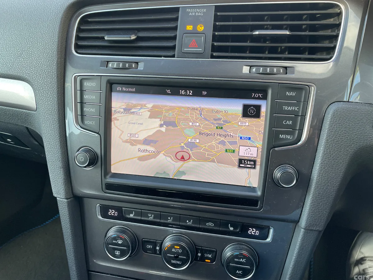 Volkswagen Golf Hatchback, Electric, 2015, Silver