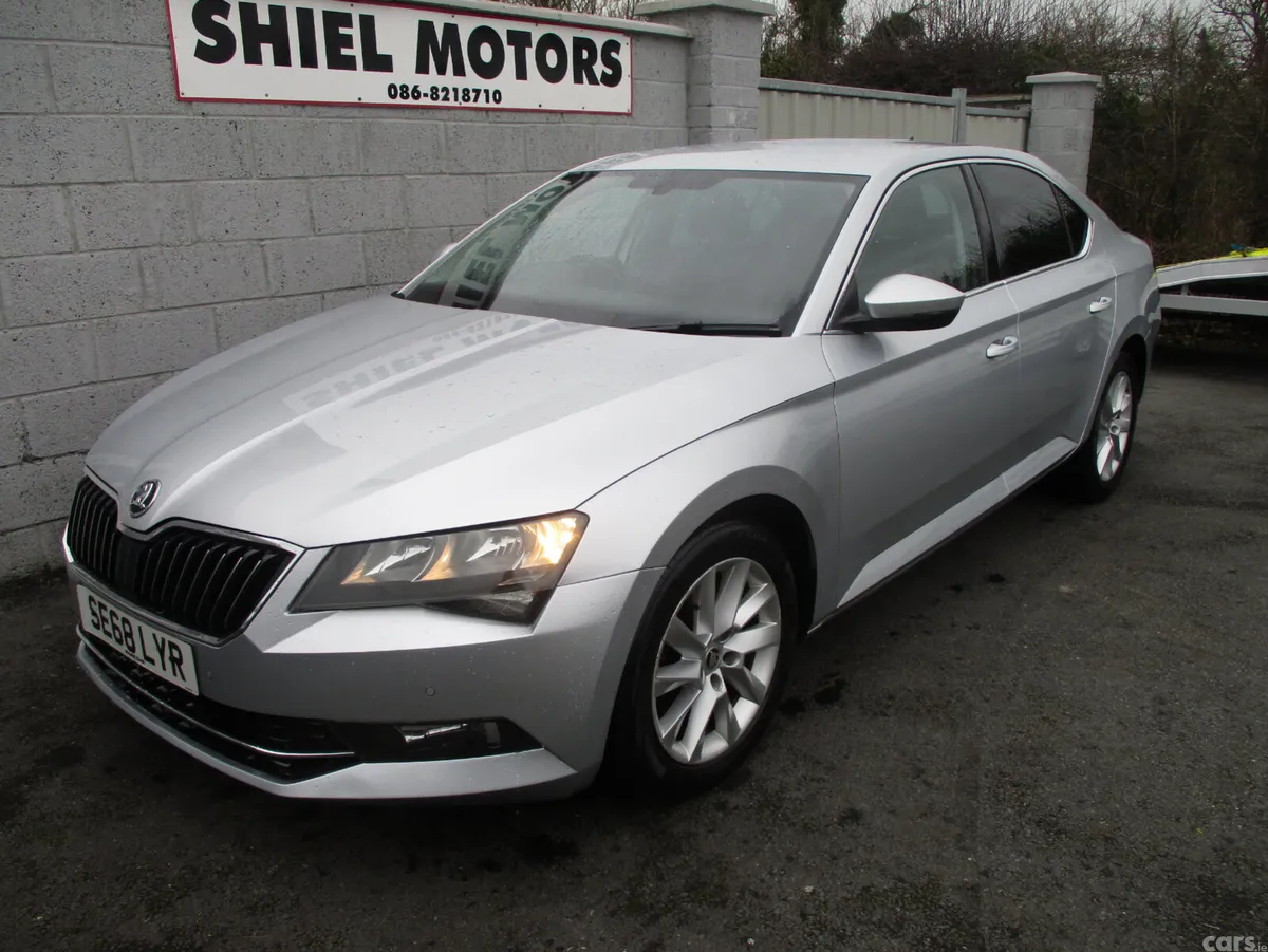 Skoda Superb Hatchback, Diesel, 2019, Silver