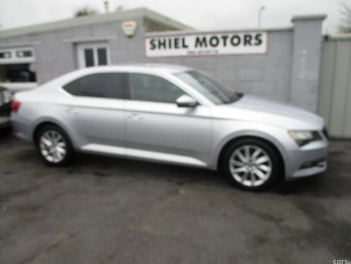 Skoda Superb Hatchback, Diesel, 2019, Silver