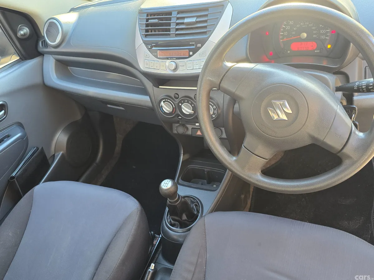 Suzuki Alto Hatchback, Petrol, 2014, White