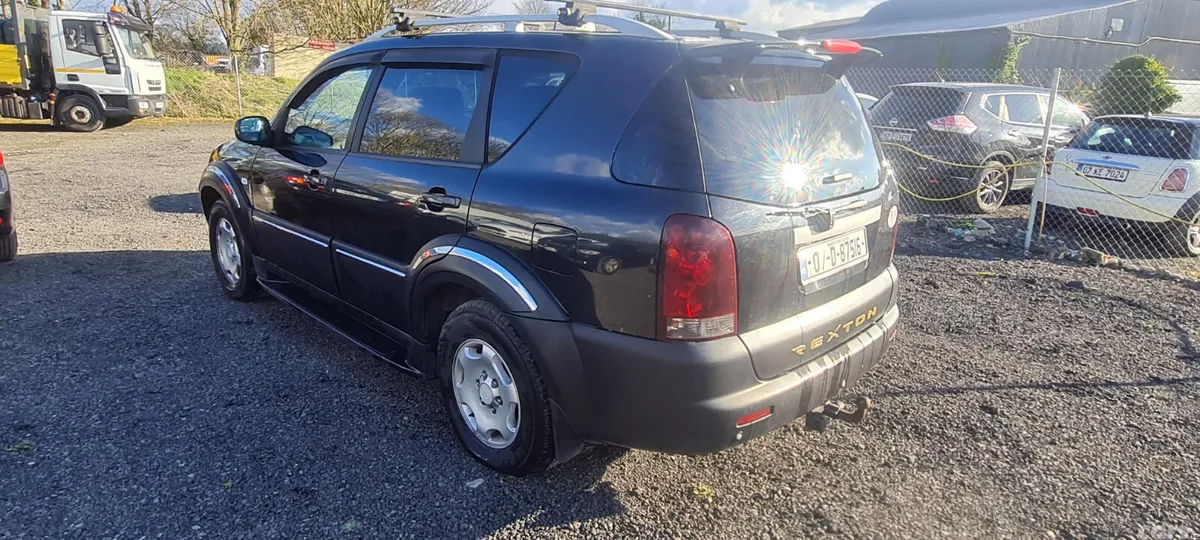 SsangYong Rexton SUV, Diesel, 2007, Black