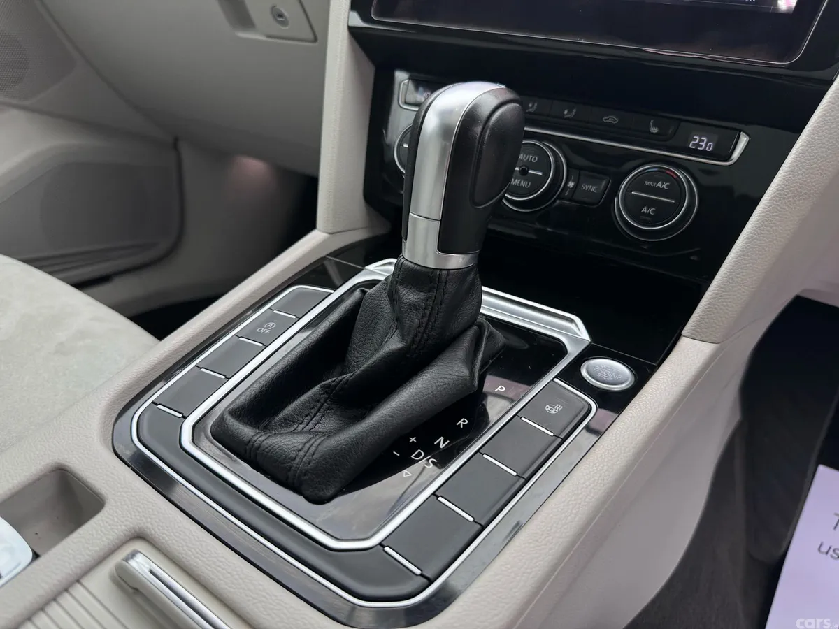 Volkswagen Arteon Hatchback, Diesel, 2018, Yellow