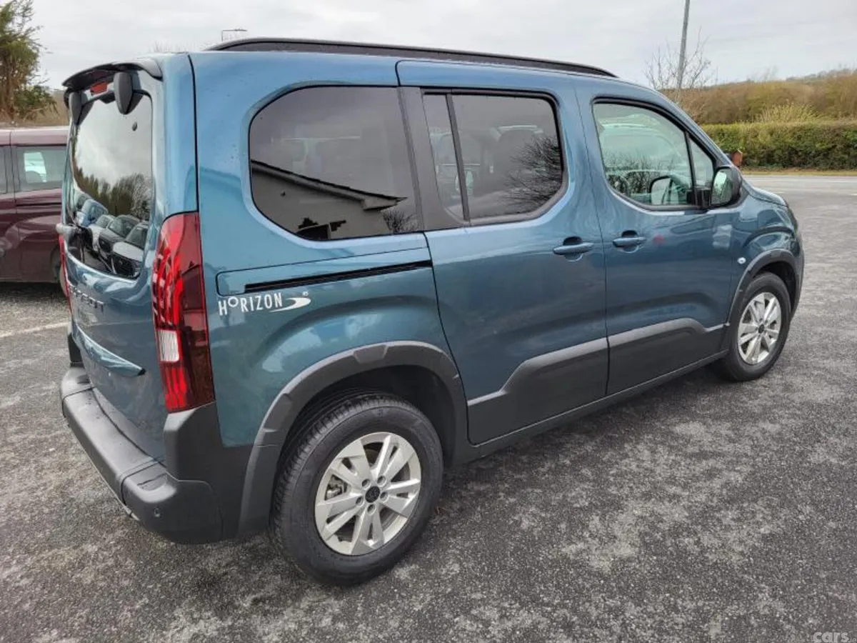 Peugeot Rifter MPV, Diesel, 2026, Blue